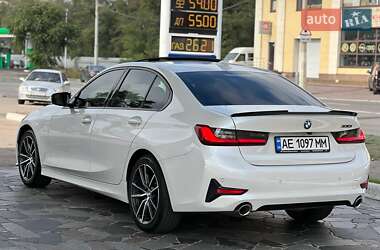 Седан BMW 3 Series 2019 в Львове