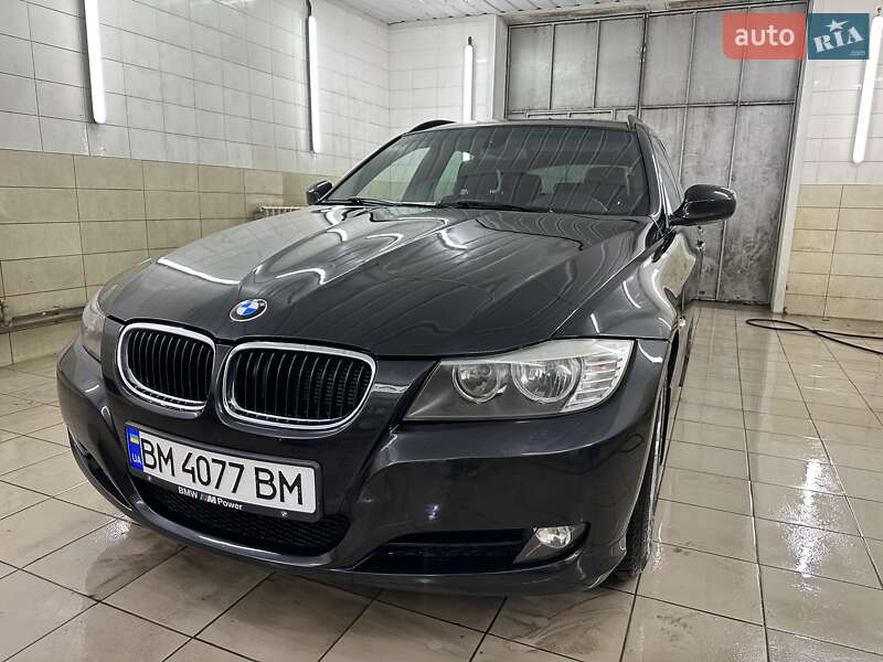 Универсал BMW 3 Series 2010 в Сумах