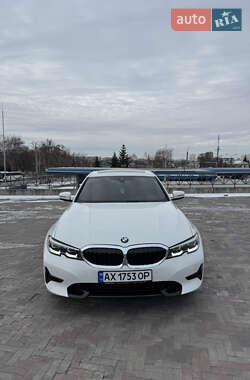 Седан BMW 3 Series 2019 в Харькове