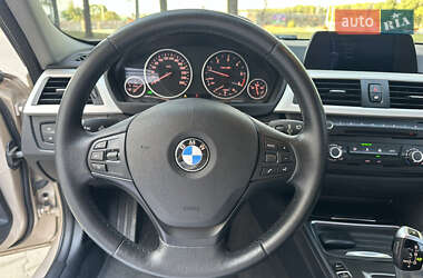 Седан BMW 3 Series 2013 в Звягеле