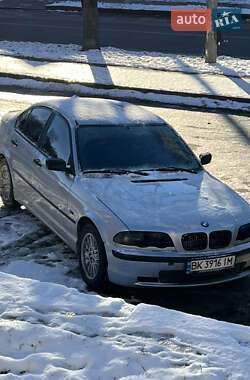 Седан BMW 3 Series 2000 в Дубні