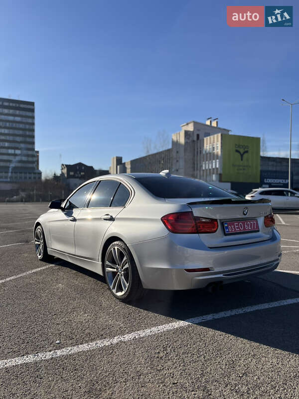 Седан BMW 3 Series 2012 в Івано-Франківську
