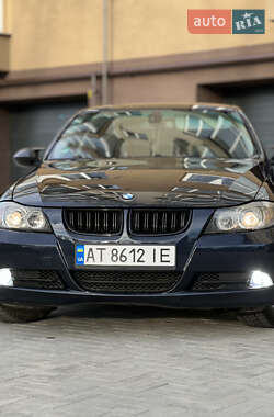 Седан BMW 3 Series 2008 в Калуші