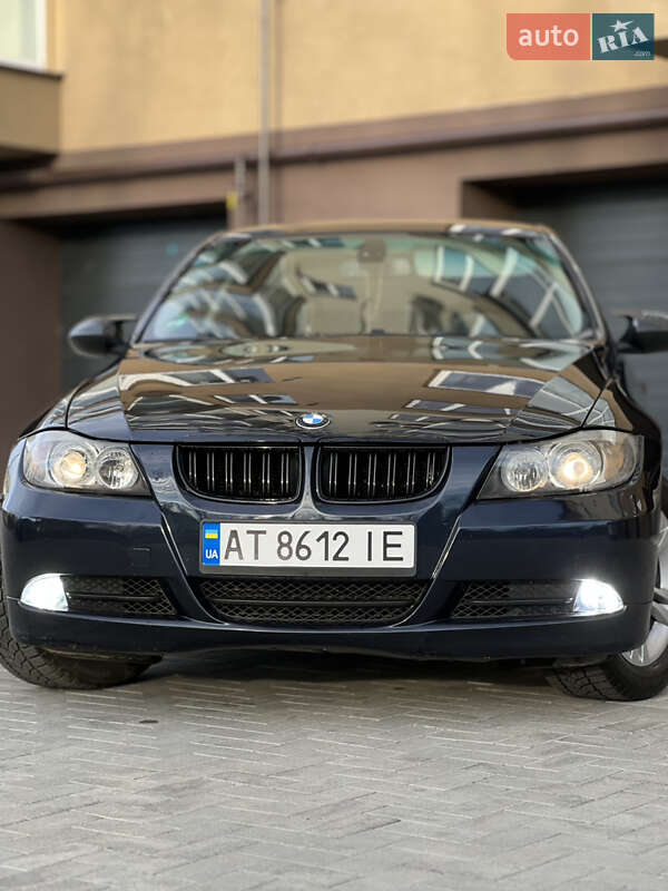 Седан BMW 3 Series 2008 в Калуше