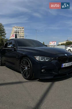 Седан BMW 3 Series 2013 в 