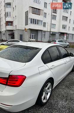 Седан BMW 3 Series 2015 в Львове