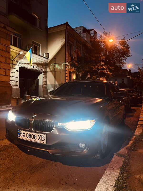 Седан BMW 3 Series 2014 в Києві