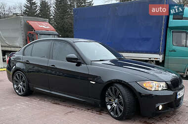 Седан BMW 3 Series 2011 в Ровно