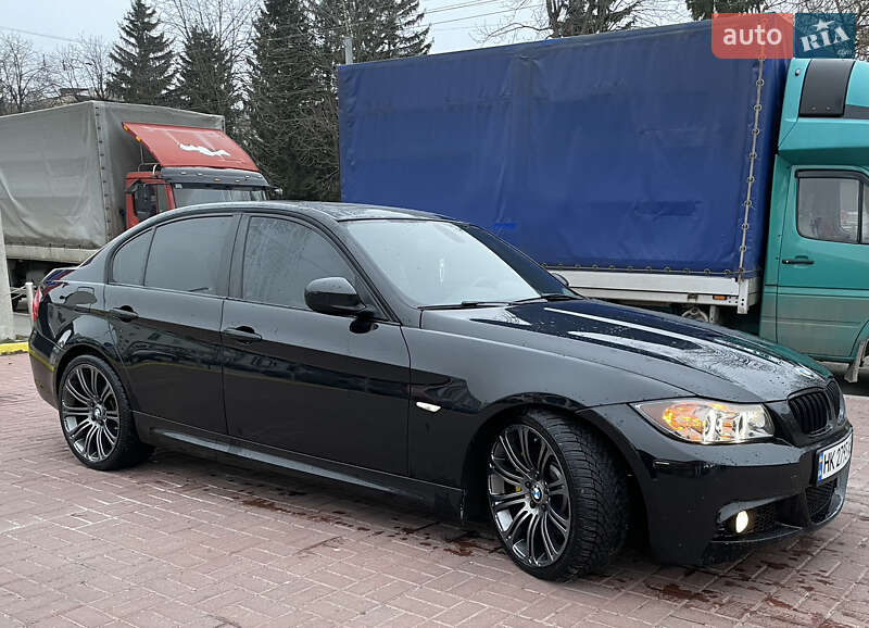 Седан BMW 3 Series 2011 в Рівному