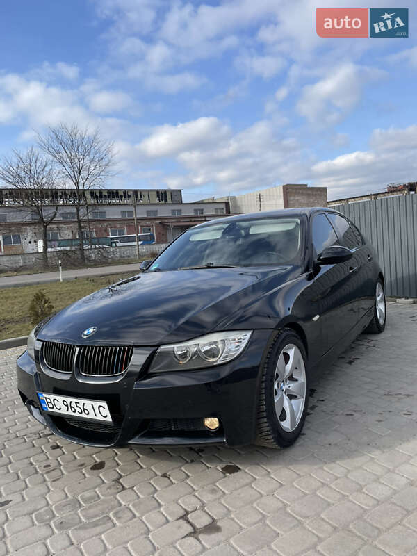 Седан BMW 3 Series 2007 в Великих Мостах