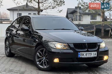 Седан BMW 3 Series 2008 в Рівному