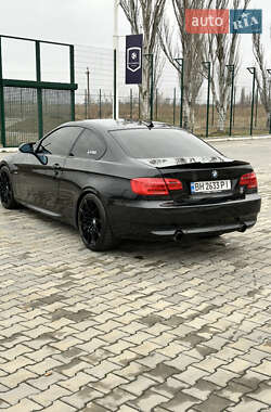 Купе BMW 3 Series 2008 в 