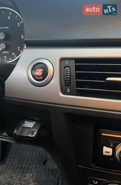 Седан BMW 3 Series 2005 в 