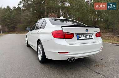 Седан BMW 3 Series 2014 в Києві