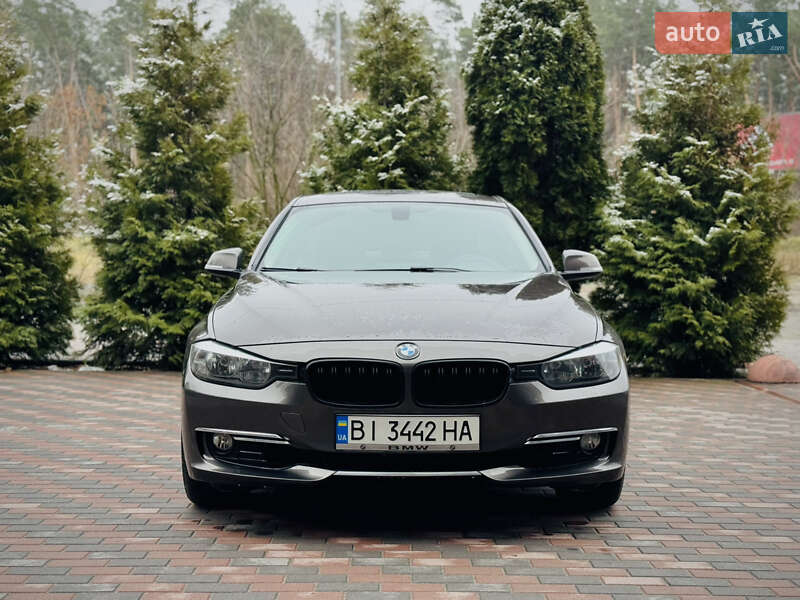 Седан BMW 3 Series 2012 в Киеве