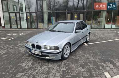 Седан BMW 3 Series 1997 в Хмельницькому