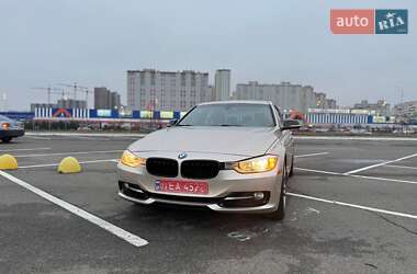 Седан BMW 3 Series 2013 в Киеве