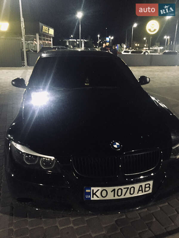 Седан BMW 3 Series 2006 в Страбичевом