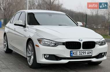 Седан BMW 3 Series 2015 в Дніпрі