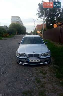 Седан BMW 3 Series 2001 в Ромнах