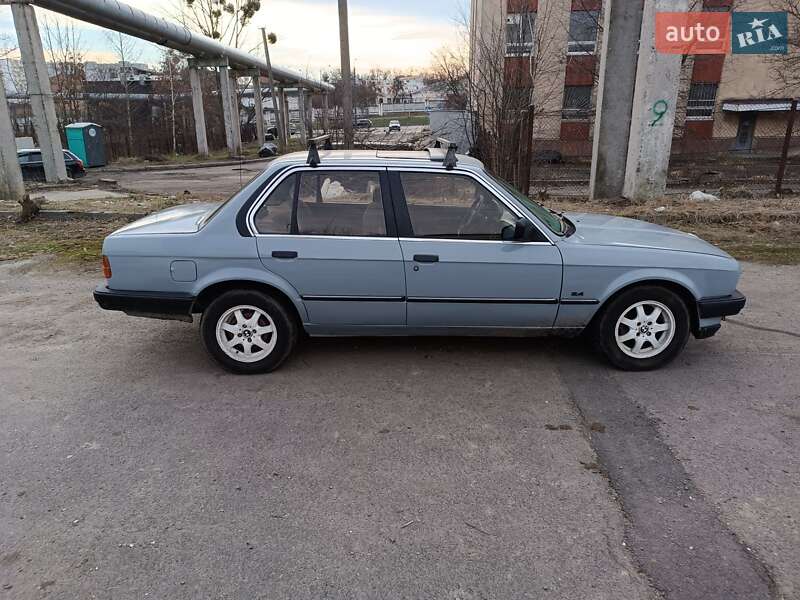 Седан BMW 3 Series 1986 в Львові