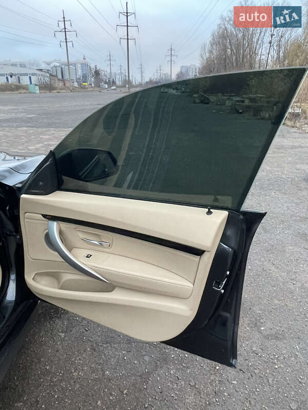 Седан BMW 3 Series 2014 в Полтаві