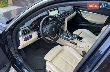 Седан BMW 3 Series 2017 в Киеве