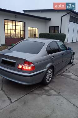 Седан BMW 3 Series 2004 в 