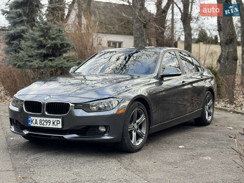 Седан BMW 3 Series 2013 в Києві