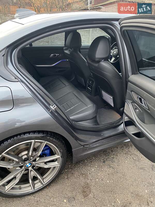 Седан BMW 3 Series 2019 в Полтаві