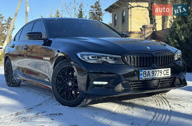 Седан BMW 3 Series 2019 в Кропивницькому