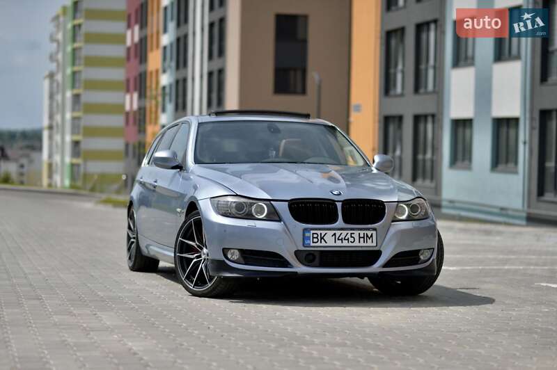 BMW 3 Series 2009