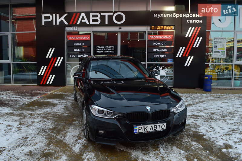 Седан BMW 3 Series 2013 в Львове