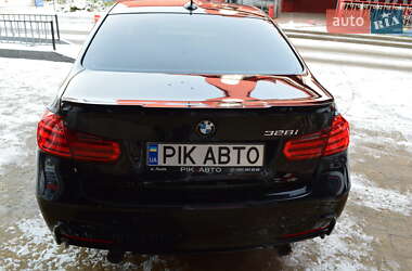 Седан BMW 3 Series 2013 в Львове