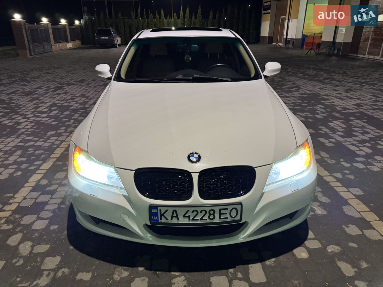 2010 BMW 3er - мініатюра 21
