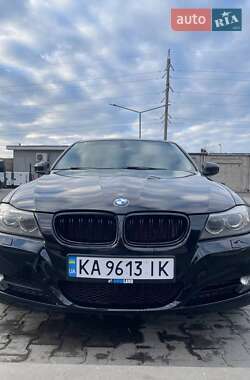 Универсал BMW 3 Series 2010 в Киеве