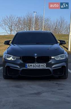 Седан BMW 3 Series 2014 в Виннице