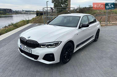 Седан BMW 3 Series 2019 в Дніпрі