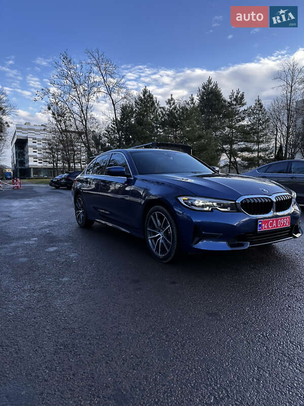 Седан BMW 3 Series 2021 в Львові