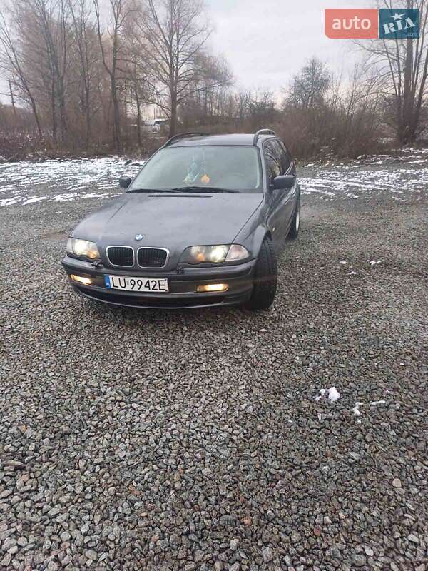 Универсал BMW 3 Series 2000 в Дубровице