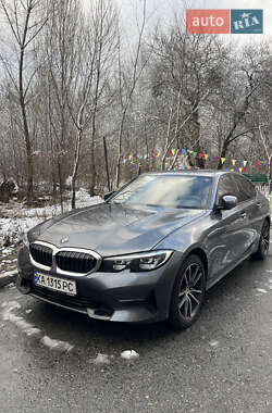 Седан BMW 3 Series 2022 в Києві