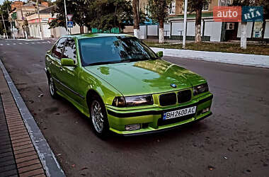 Седан BMW 3 Series 1992 в Одесі