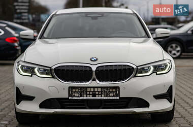 Седан BMW 3 Series 2020 в 