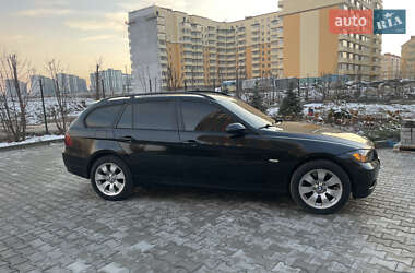 Универсал BMW 3 Series 2008 в Киеве