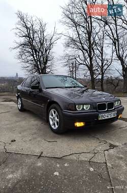 Седан BMW 3 Series 1995 в Кривому Розі