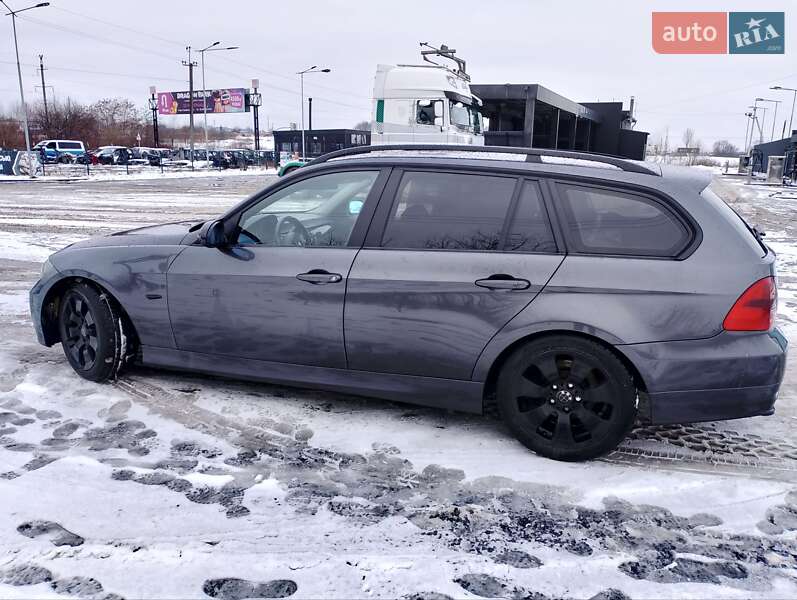 Універсал BMW 3 Series 2005 в Винниках