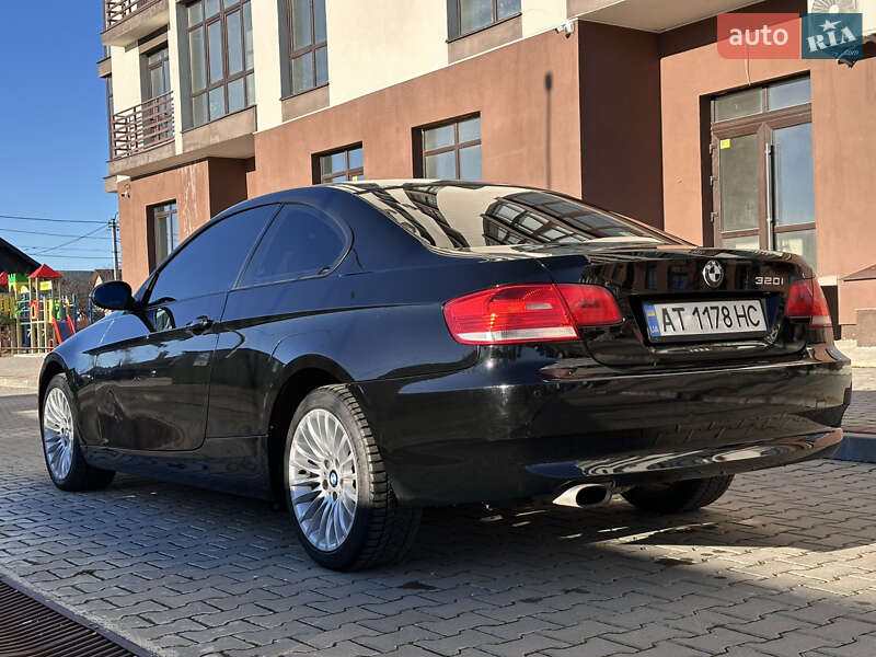 Купе BMW 3 Series 2007 в Івано-Франківську
