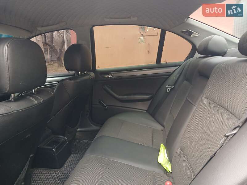 Седан BMW 3 Series 1999 в Кропивницькому