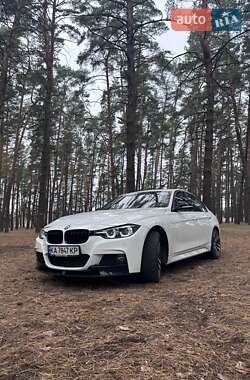 Седан BMW 3 Series 2016 в Сумах