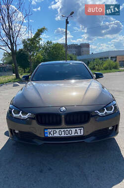 Седан BMW 3 Series 2014 в Запоріжжі